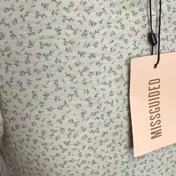 Missguided lace up front puff sleeve cream pink purple floral bodysuit US 6 - Picture 5 of 8